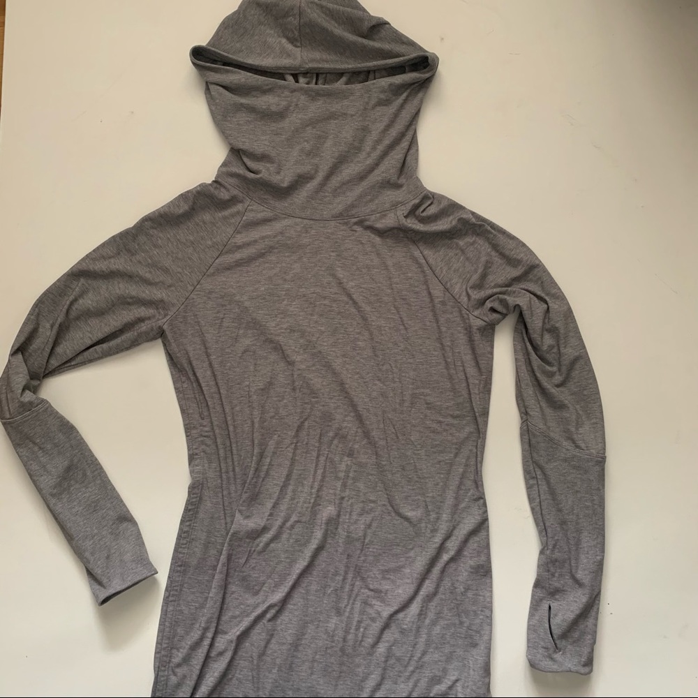 Athleta Gray Long Sleeve Cowl Neck Hoodie size Medium